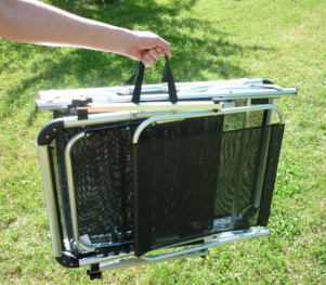 Zahradní plážové lehátko se stříškou černé