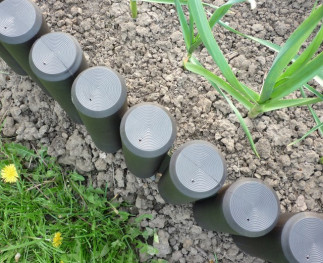 ALDOTRADE Zahradní plastová palisáda lem trávníku Maxi 2m